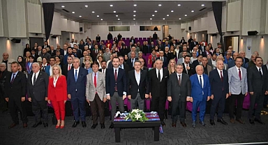 BAŞKAN GENÇ: “GAZETECİLİK DEMOKRASİNİN DÖRDÜNCÜ GÜCÜDÜR”