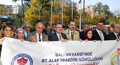 BAŞKAN GENÇ: TRABZON, TARİHİ ŞANLA, ŞEREFLE DOLU BİR ŞEHİRDİR