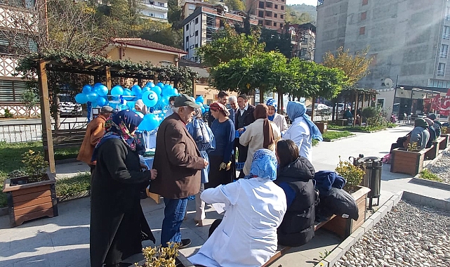 MAÇKA’DA DÜNYA DİYABET GÜNÜ KUTLANDI