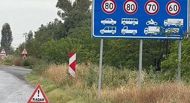 TRABZON'DA TRAFİK LEVHALARI GÜNCELLENİYOR