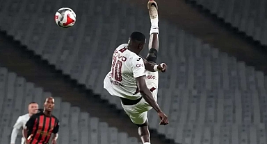 TRABZONSPOR’UN REKOR GOLCÜSÜNÜN REKORU ISKOÇ YILDIZ TARAFINDAN KIRIILDI