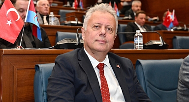 ZORLU, YEREL TİYATROLARIN YAŞADIĞI SAHNE SIKINTISINI GÜNDEME GETİRDİ 