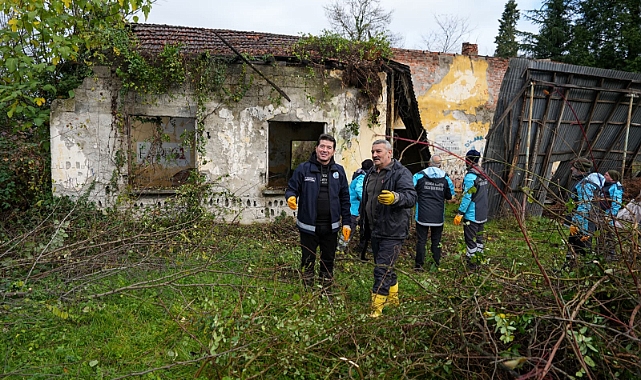 BAŞKAN KAYA, KÖY OKULUNU EĞİTİME AÇMAK İÇİN SEFERBERLİK BAŞLATTI