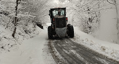 BÜYÜKŞEHİR EKİPLERİ HASTA VATANDAŞIN İMDADINA YETİŞTİ