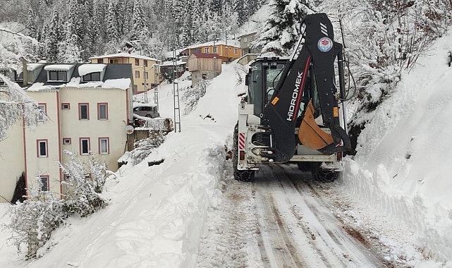 BÜYÜKŞEHİR'İN KIŞ MESAİSİ BAŞLADI