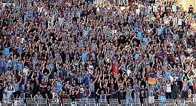 TRABZONSPOR TARAFTARI, YÜKSEK BİLET FİYATLARINA RAĞMEN TAKIMINI YALNIZ BIRAKMADI