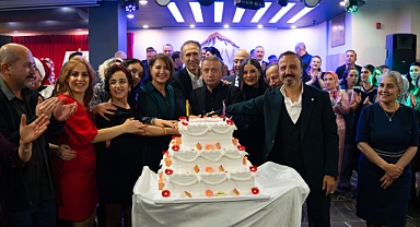 İMPERİAL AİLESİ GELENEKSEL YIL SONU YEMEĞİNDE BULUŞTU