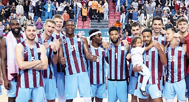 TRABZONSPOR, TOFAŞ’I MAĞLUP EDEREK MORAL BULDU