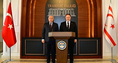 VALİ AZİZ YILDIRIM, KKTC MECLİS BAŞKANI ZİYA ÖZTÜRKLER VE HEYETİYLE BİR ARAYA GELDİ