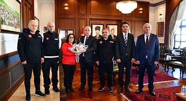 VALİ YILDIRIM AFAD PERSONELİNİ KABUL ETTİ