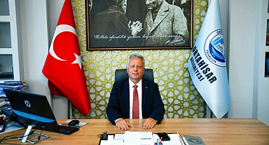 ZORLU: “KENT LOKANTALARI ESNAFLA REKABET ETMİYOR, SOSYAL DENGELERİ KORUYOR”