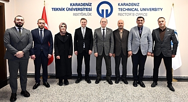 ANAHTAR PARTİ TRABZON İL BAŞKANI KÖSE’DEN REKTÖR ÇUVALCI’YA ZİYARET