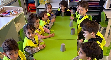 ÇİLEKLİ DÜŞLER KÖYÜ ÇOCUKLARI BEKLİYOR 