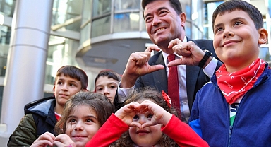 İYİLİK KUMBARASI, ÇOCUKLARIN YÜZÜNÜ GÜLDÜRECEK