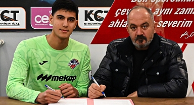 KCT 1461 TRABZON FK, MELİH ATAŞ İLE SÖZLEŞME İMZALADI