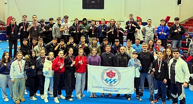 TRABZON MUAY THAI TAKIMI ORDU’DA FIRTINA GİBİ ESTİ: 41 MADALYA KAZANDI