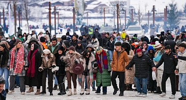 UZUNGÖL KIŞ FESTİVALİ RENKLİ GÖRÜNTÜLERLE BAŞLADI