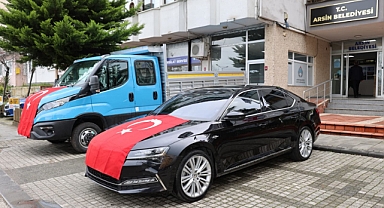 ARSİN BELEDİYESİ'NDE ÖZ KAYNAKLARLA ARAÇ PARKI GENİŞLİYOR