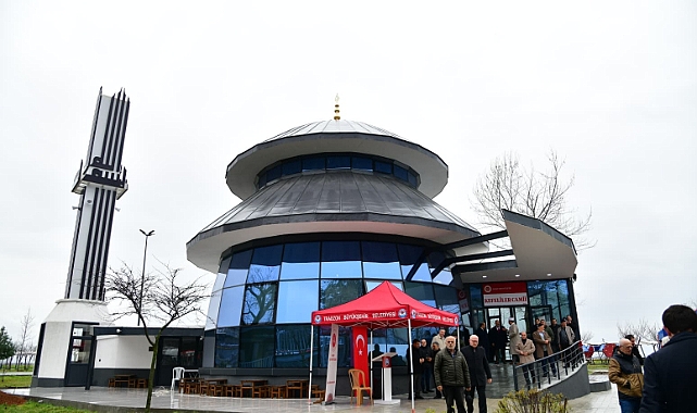 ARSİN KEFELİLER CAMİİ DUALARLA İBADETE AÇILDI