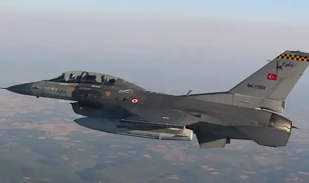 BALIKESİR’DE F-16 UÇAĞI KAZA KIRIMA UĞRADI: 1 PİLOT ŞEHİT