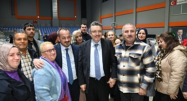 BAŞKAN GENÇ, BEŞİKDÜZÜ’NDE VATANDAŞLARLA GÖNÜL SOFRASINDA BULUŞTU