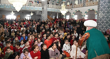 BAŞKAN GENÇ ÇARŞIBAŞI'NDA VATANDAŞLARLA BULUŞTU