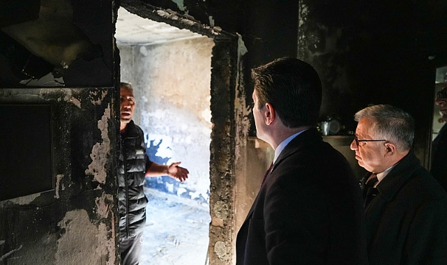 BAŞKAN KAYA, EVİ YANAN AİLEYE YARDIM ELİNİ UZATTI