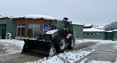 BÜYÜKŞEHİR EKİPLERİNDEN KAR SEFERBERLİĞİ  