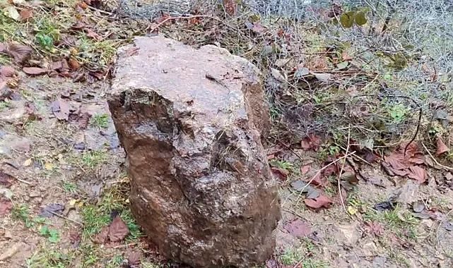 DERECİK YOLUNDAKİ TAŞOCAĞI TEPKİ ÇEKİYOR