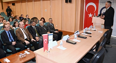 KTÜ’DE “6 ŞUBAT’IN ARDINDAN GELECEĞİ PLANLAMAK” PANELİ DÜZENLENDİ