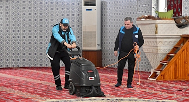 ORTAHİSAR BELEDİYESİ'NDEN CAMİLERDE RAMAZAN TEMİZLİĞİ