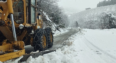  ORTAHİSAR’DA KARLA MÜCADELE ÇALIŞMALARI SÜRÜYOR