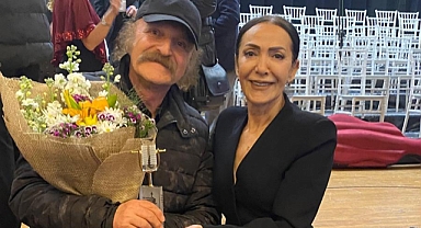 ÖZDEMİR HAFIZOĞLU’NA YUSUF NALKESEN ÖZEL ÖDÜLÜ