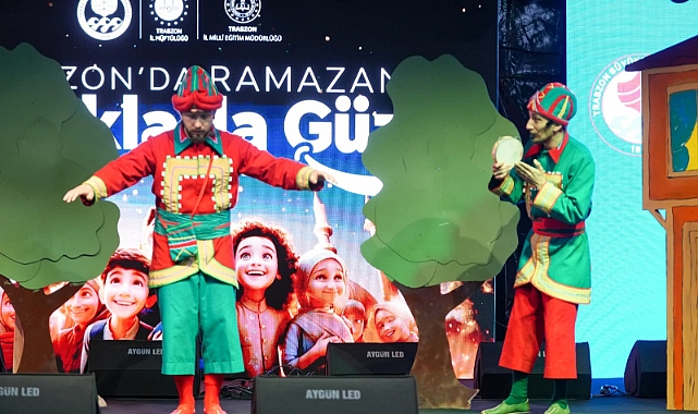 RAMAZAN SOKAĞI’NDA EĞLENCE SÜRÜYOR