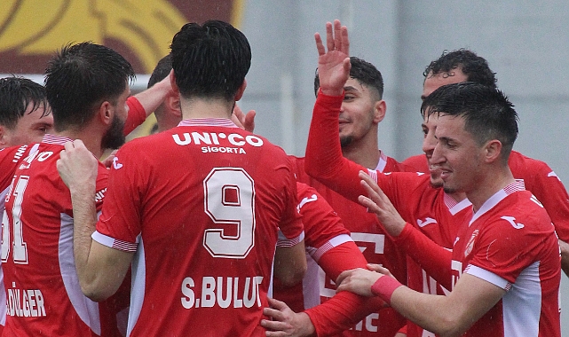 SEBAT GENÇLİK, GİRESUNSPOR’U 3-1 YENEREK LİDERLİĞİNİ SÜRDÜRDÜ