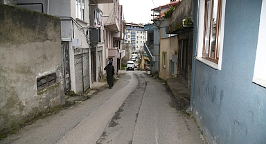 TOKLU MAHALLESİ’NDE YILLARIN SORUNU ÇÖZÜLÜYOR