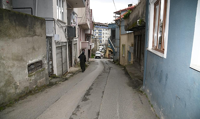 TOKLU MAHALLESİ’NDE YILLARIN SORUNU ÇÖZÜLÜYOR