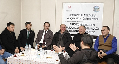 BAŞKAN EKİM HER AKŞAM FARKLI MAHALLEDE VATANDAŞLARLA BULUŞUYOR