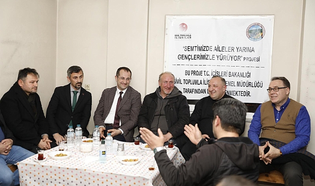 BAŞKAN EKİM HER AKŞAM FARKLI MAHALLEDE VATANDAŞLARLA BULUŞUYOR