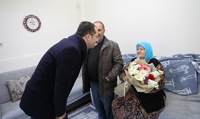 BAŞKAN EKİM SAHADA: HAFTA SONU HASTA VE HANE ZİYARETLERİYLE GÖNÜLLERE DOKUNDU