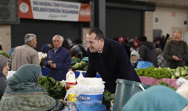 BAŞKAN EKİM SALI KADINLAR PAZARI’NI ZİYARET ETTİ
