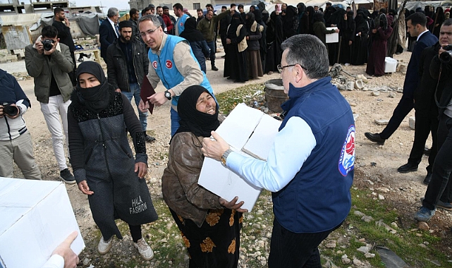 BAŞKAN GENÇ’TEN SURİYE’DE ÇADIR KENTE ZİYARET