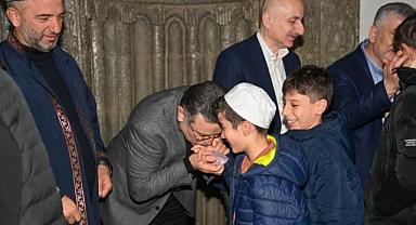 BAŞKAN GENÇ, TULAŞ PERSONELİYLE BAYRAMLAŞTI