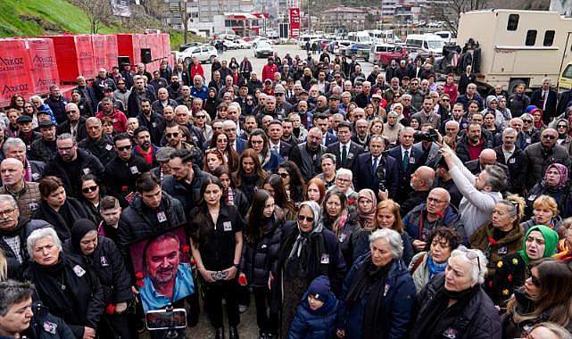 BAŞKAN KAYA, VOLKAN KONAK İÇİN DÜZENLENEN ANMA TÖRENİNE KATILDI