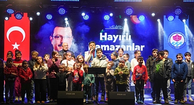 BÜYÜKŞEHİR'İN RAMAZAN ETKİNLİKLERİ KÜÇÜKLERİ DE BÜYÜKLERİ DE EĞLENDİRİYOR