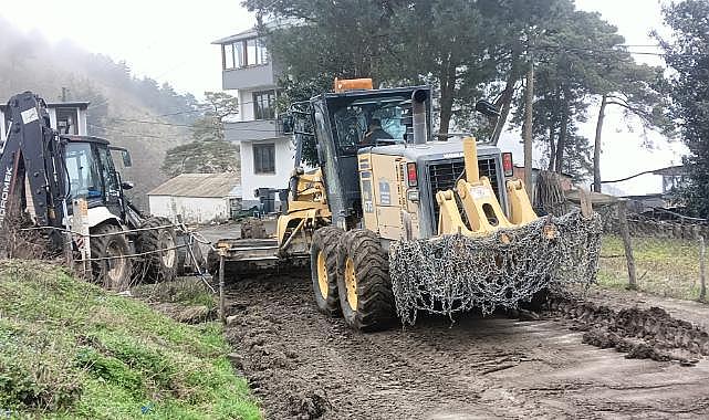 BÜYÜKŞEHİR YOLLARDA VE ALTYAPIDA DÖNÜŞÜM GERÇEKLEŞTİRİYOR