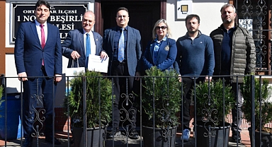 GERİ DÖNÜŞÜMDE FARKINDALIK OLUŞTURAN MUHTARLARA TEŞEKKÜR BELGESİ VERİLDİ