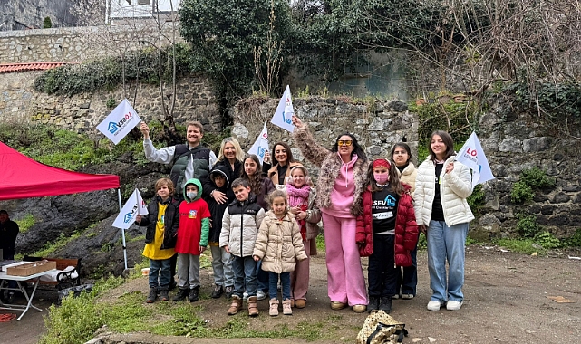 LÖSEV’İN MİNİK KAHRAMANLARI “TAŞACAK BU DENİZ” DİZİSİ SETİNİ ZİYARET ETTİ