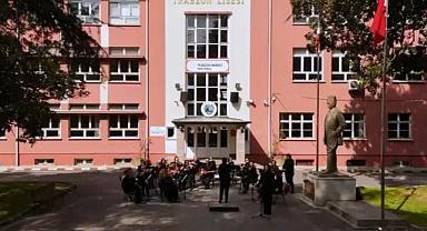 MAARİF ORKESTRASI’NDAN 15’LİLERE DUYGU YÜKLÜ ANMA