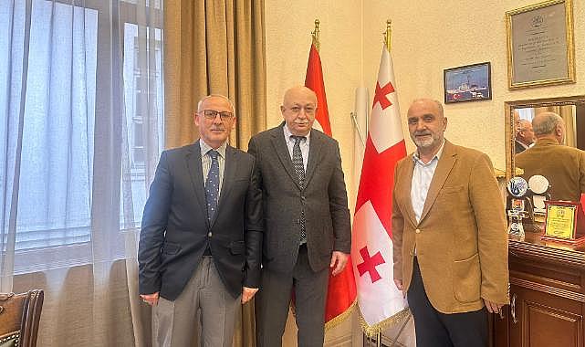 ÖZEL İMPERIAL HASTANESİ YÖNETİMİNDEN GÜRCİSTAN BAŞKONSOLOSLUĞUNA TAZİYE ZİYARETİ